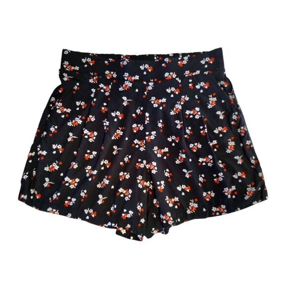 Torrid Black Red Hearts Floral Print Pull On High Rise Shorts Size 10 - Picture 6 of 16